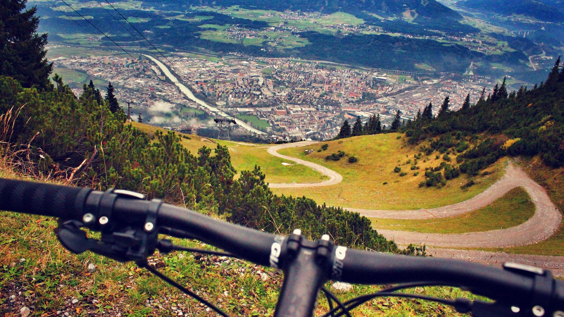 Mountain Biking Miniaturbild