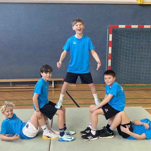 Geräteturnen und Akrobatik