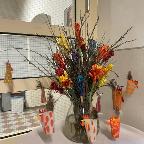 Osterhasen, mit Kohle gezeichnet, 1i-Klasse