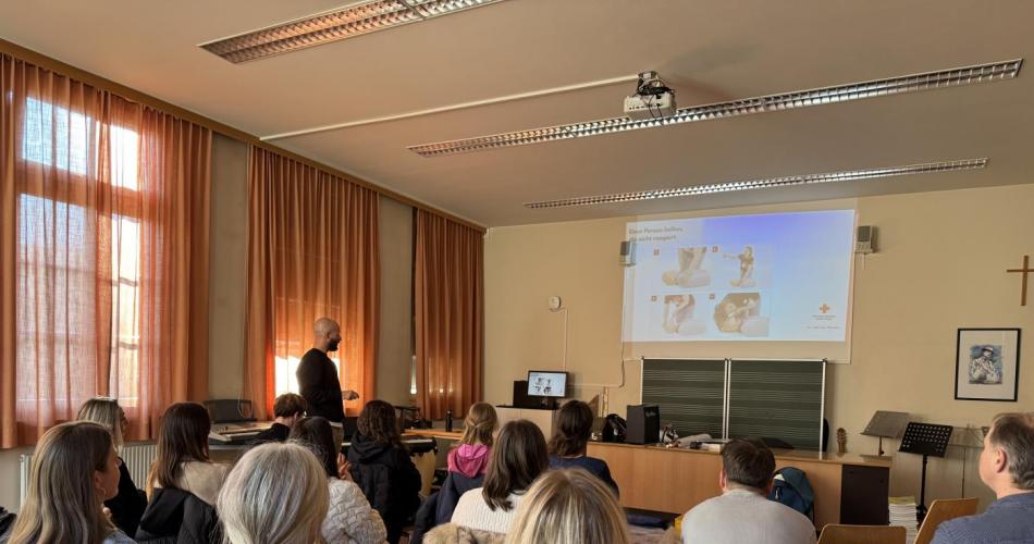 Erste-Hilfe-Kurs 24